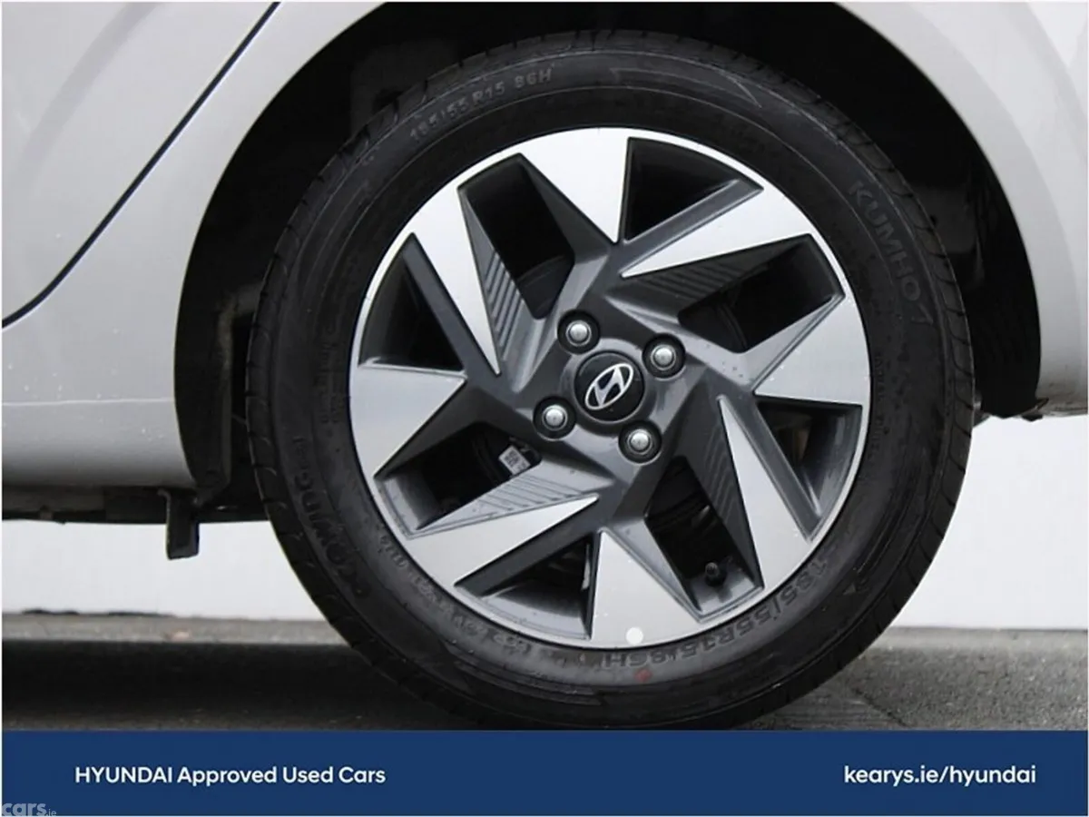 Hyundai i10 Hatchback, Petrol, 2024, Grey