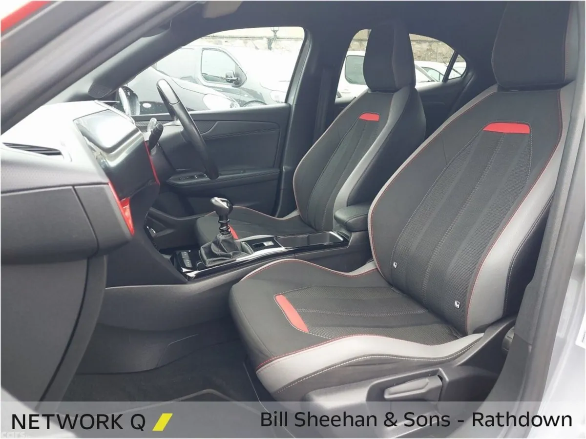 Opel Mokka SUV, Petrol, 2022, Grey