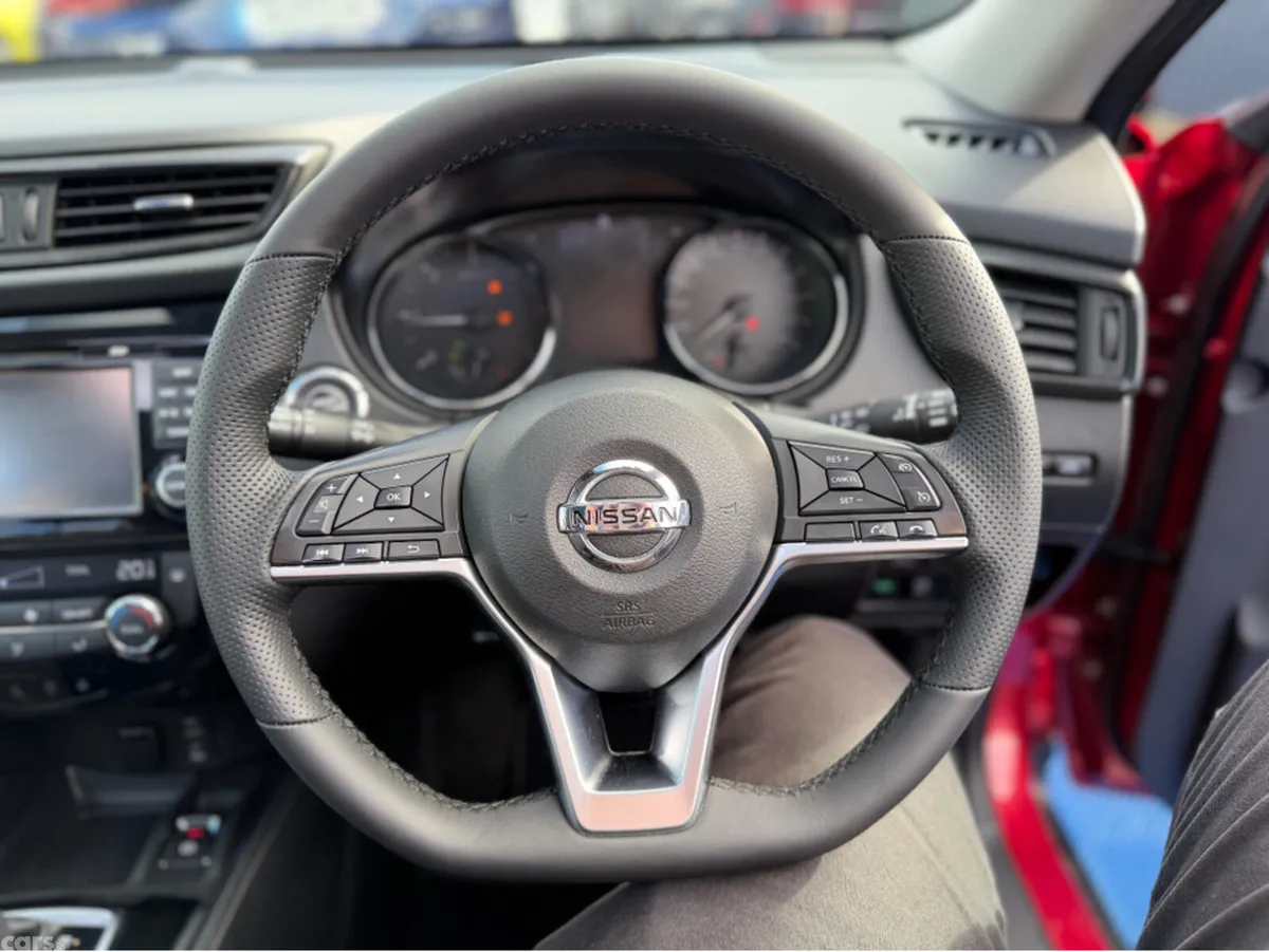 Nissan X-Trail SUV, Diesel, 2020, Red