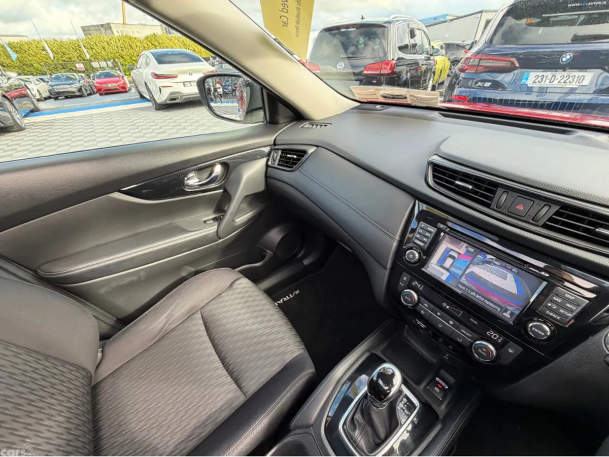 Nissan X-Trail SUV, Diesel, 2020, Red