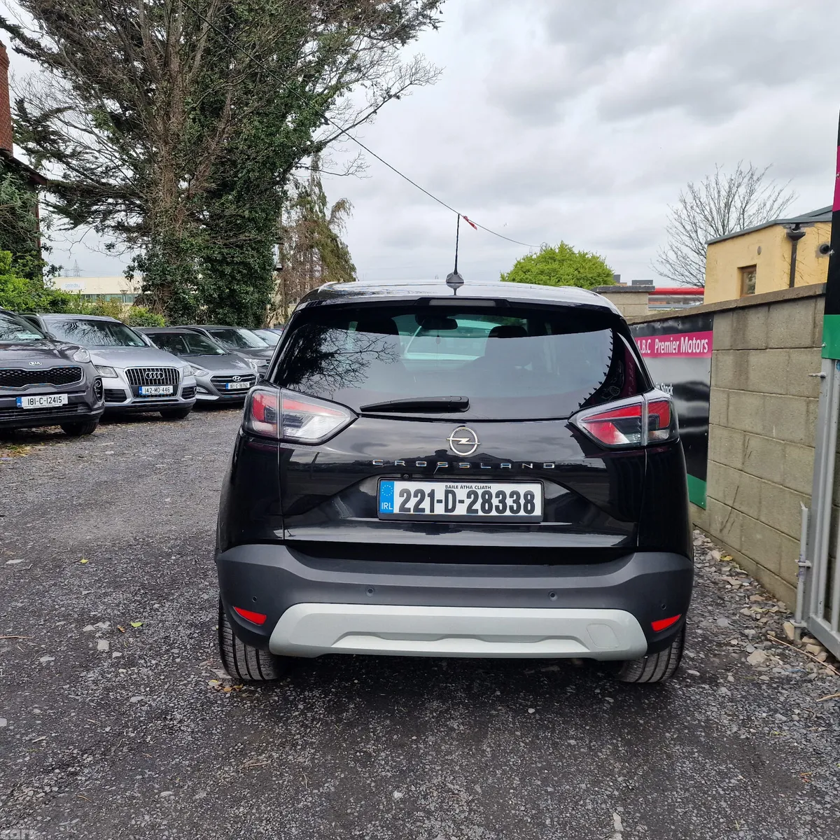 Opel Crossland SUV, Petrol, 2022, Black