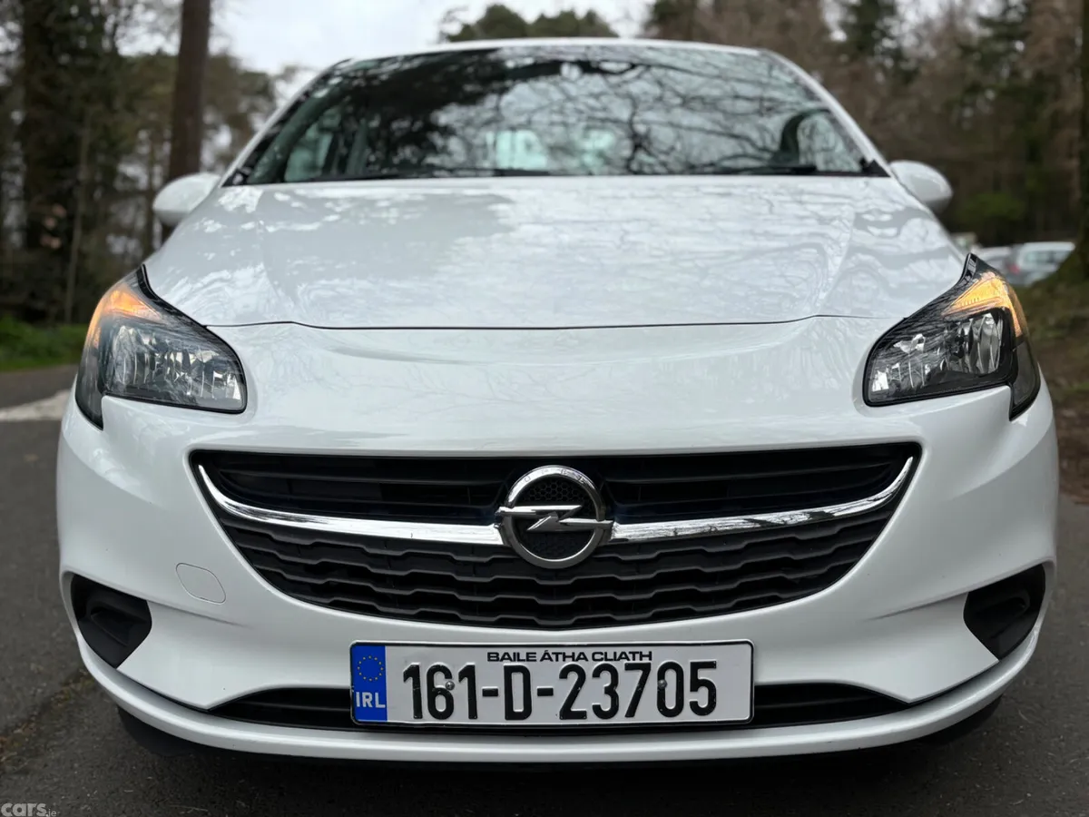 Opel Corsa Hatchback, Petrol, 2016, White