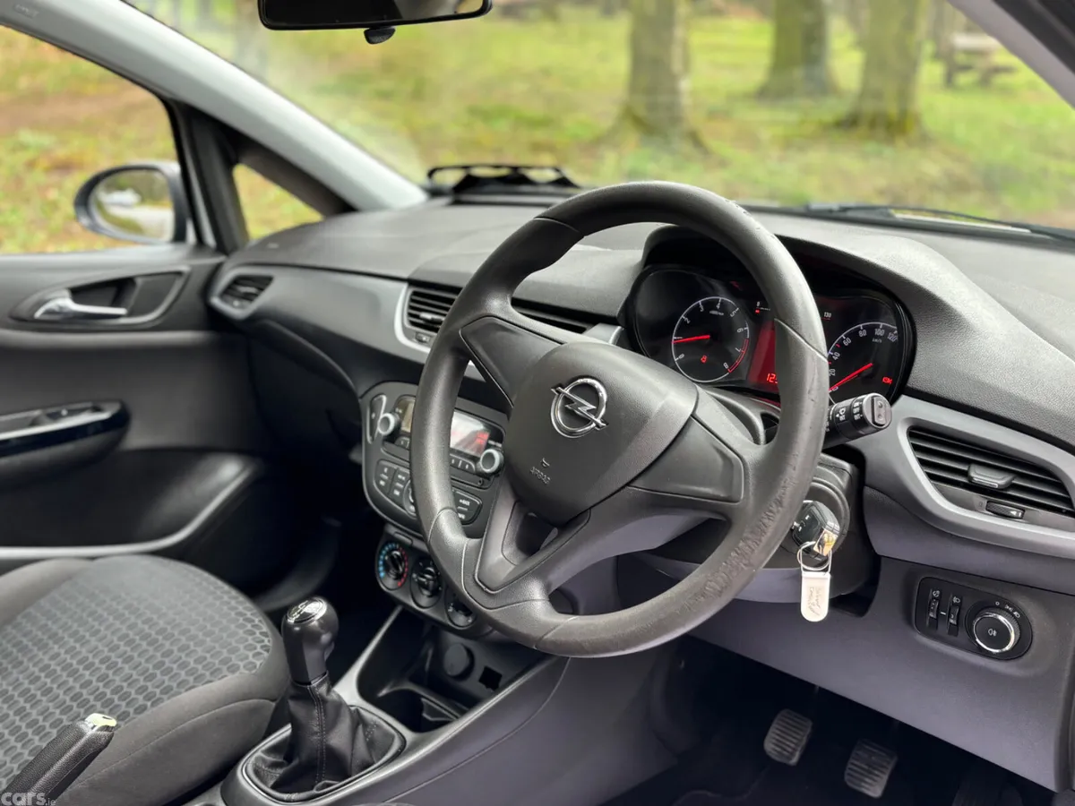 Opel Corsa Hatchback, Petrol, 2016, White