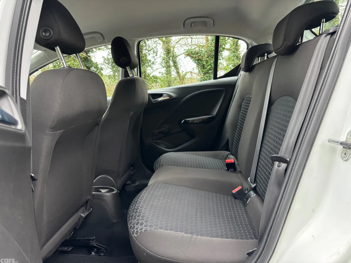 Opel Corsa Hatchback, Petrol, 2016, White