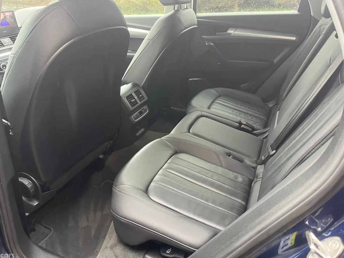 Audi Q5 SUV, Petrol Plug-in Hybrid, 2023, Blue