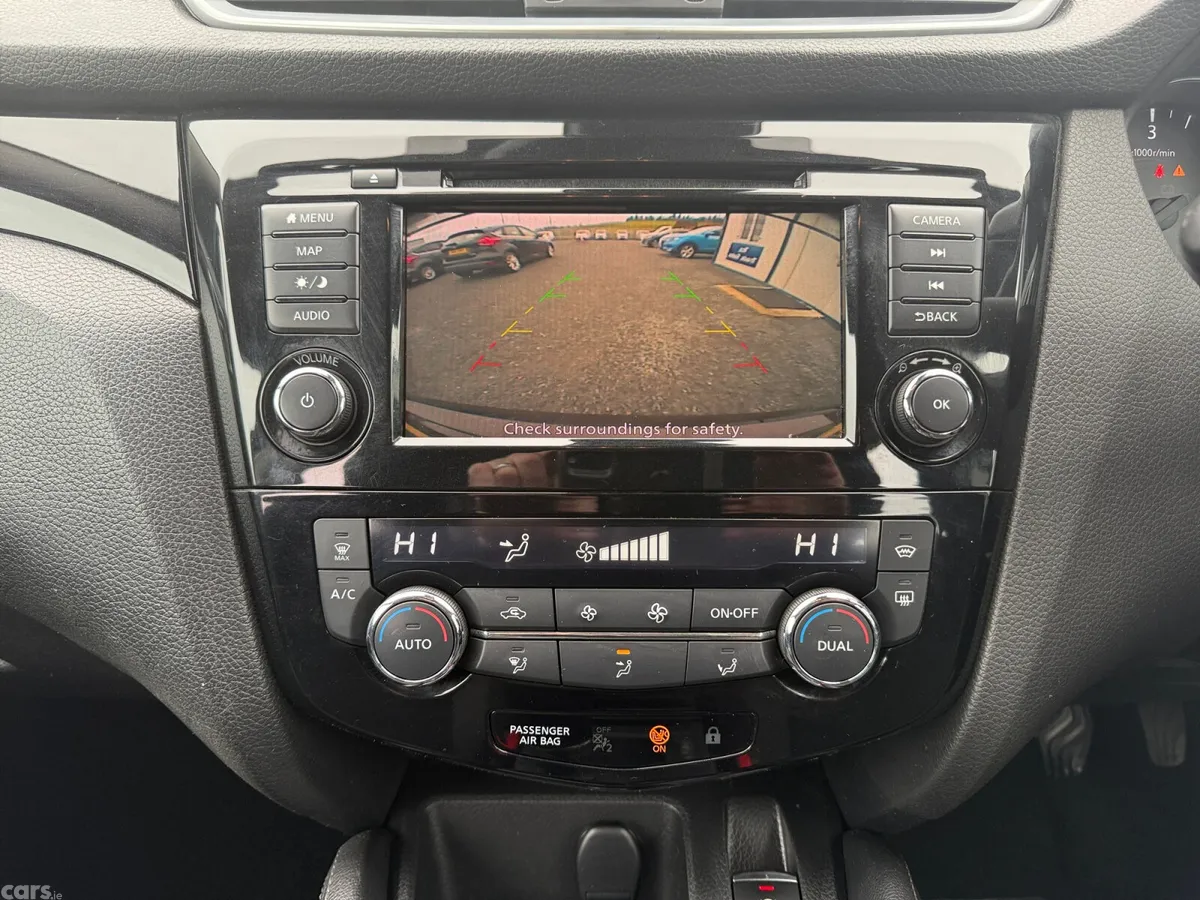Nissan Qashqai SUV, Diesel, 2019, Black
