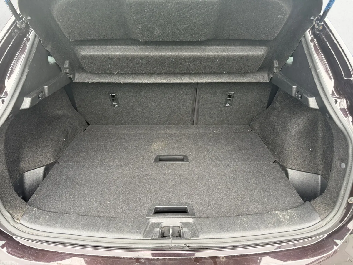 Nissan Qashqai SUV, Diesel, 2019, Black