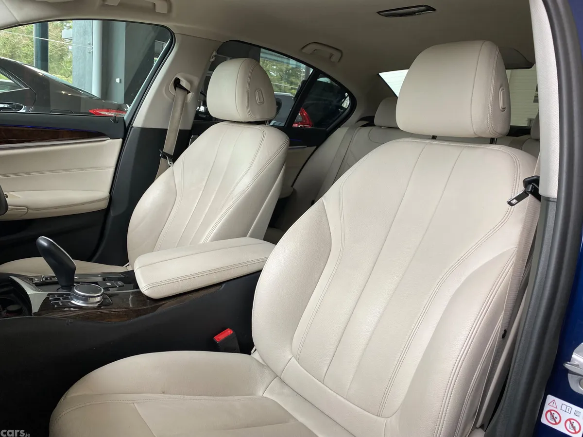 BMW 5-Series Saloon, Diesel, 2019, Blue