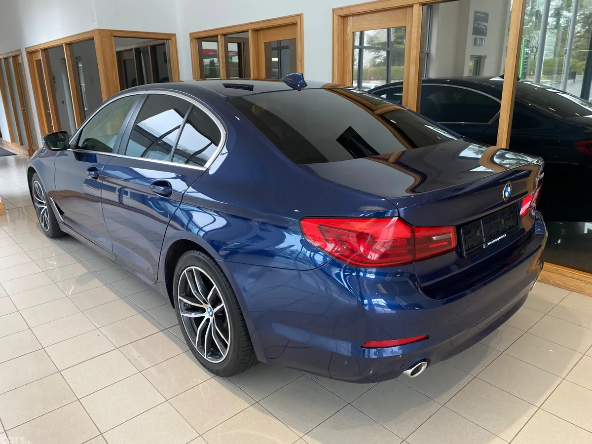 BMW 5-Series Saloon, Diesel, 2019, Blue