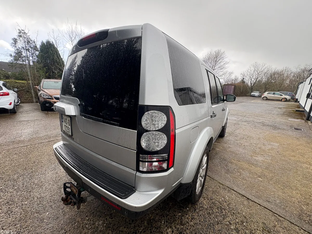 Land Rover Discovery SUV, Diesel, 2014, Silver