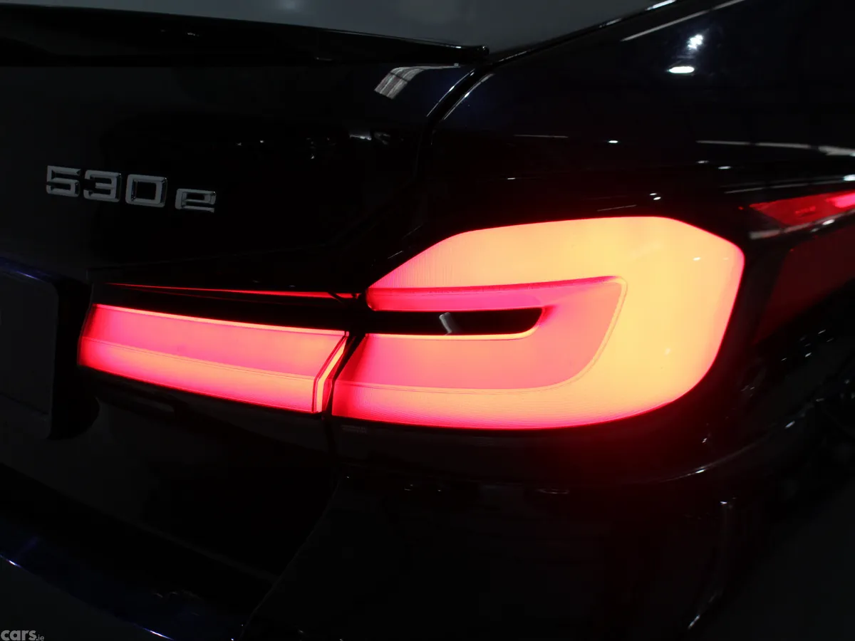 BMW 5-Series Saloon, Petrol Plug-in Hybrid, 2022, Black