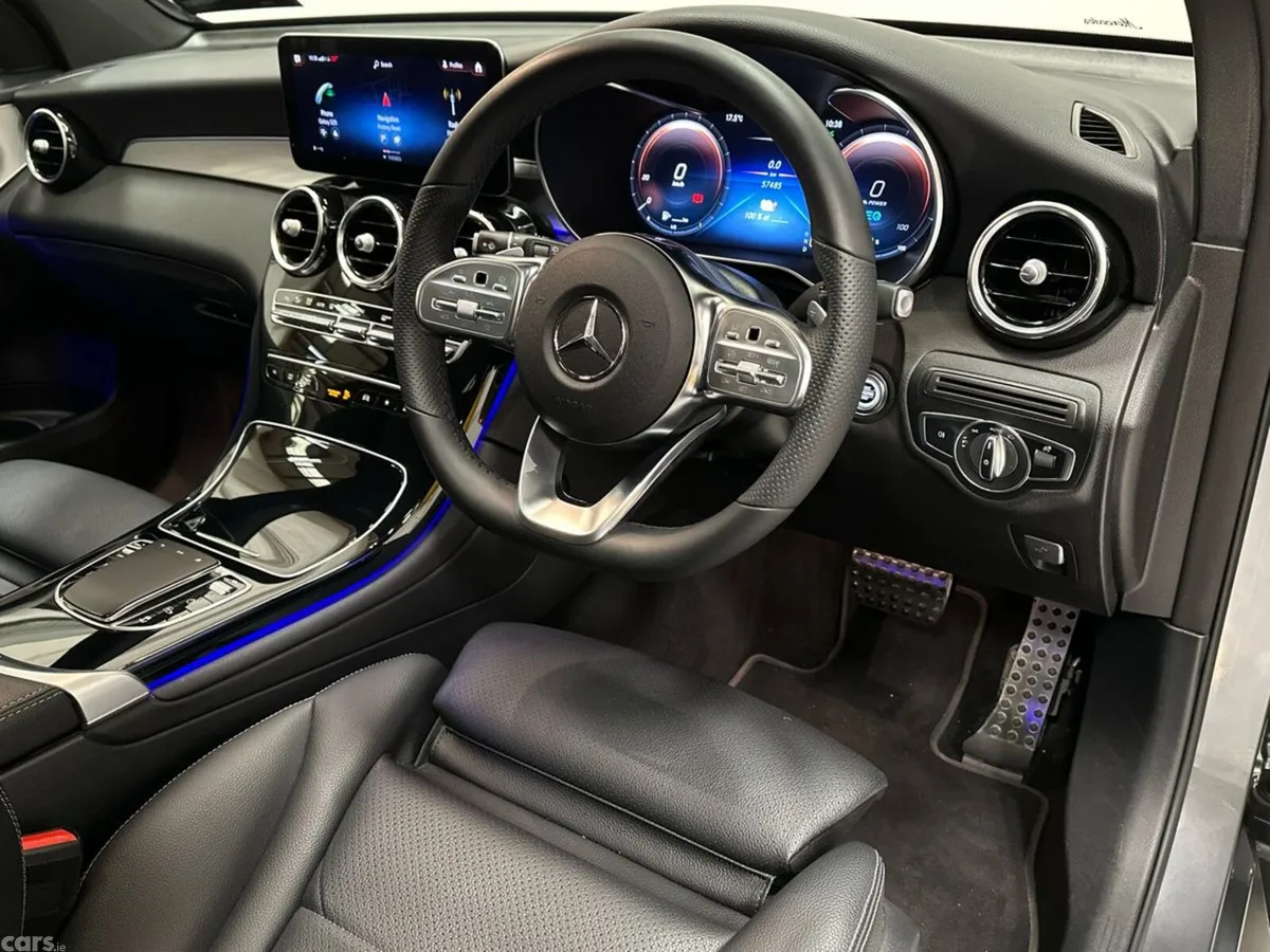 Mercedes-Benz GLC SUV, Petrol Plug-in Hybrid, 2023, Grey