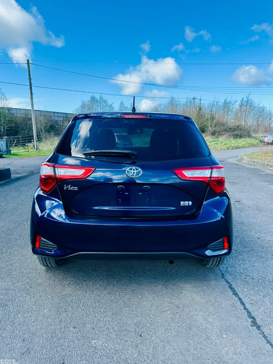 Toyota Vitz Hatchback, Petrol Hybrid, 2018, Blue