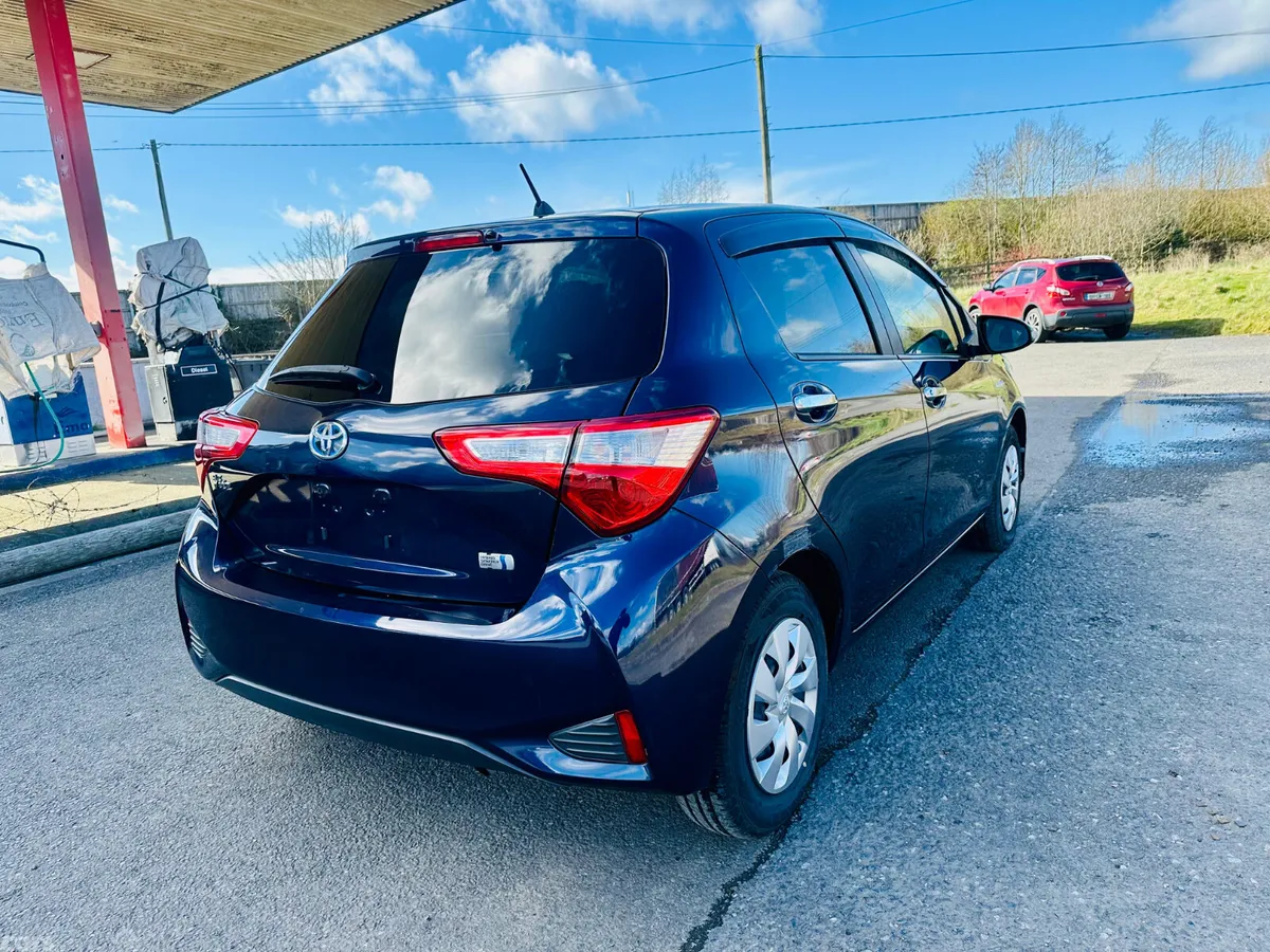 Toyota Vitz Hatchback, Petrol Hybrid, 2018, Blue
