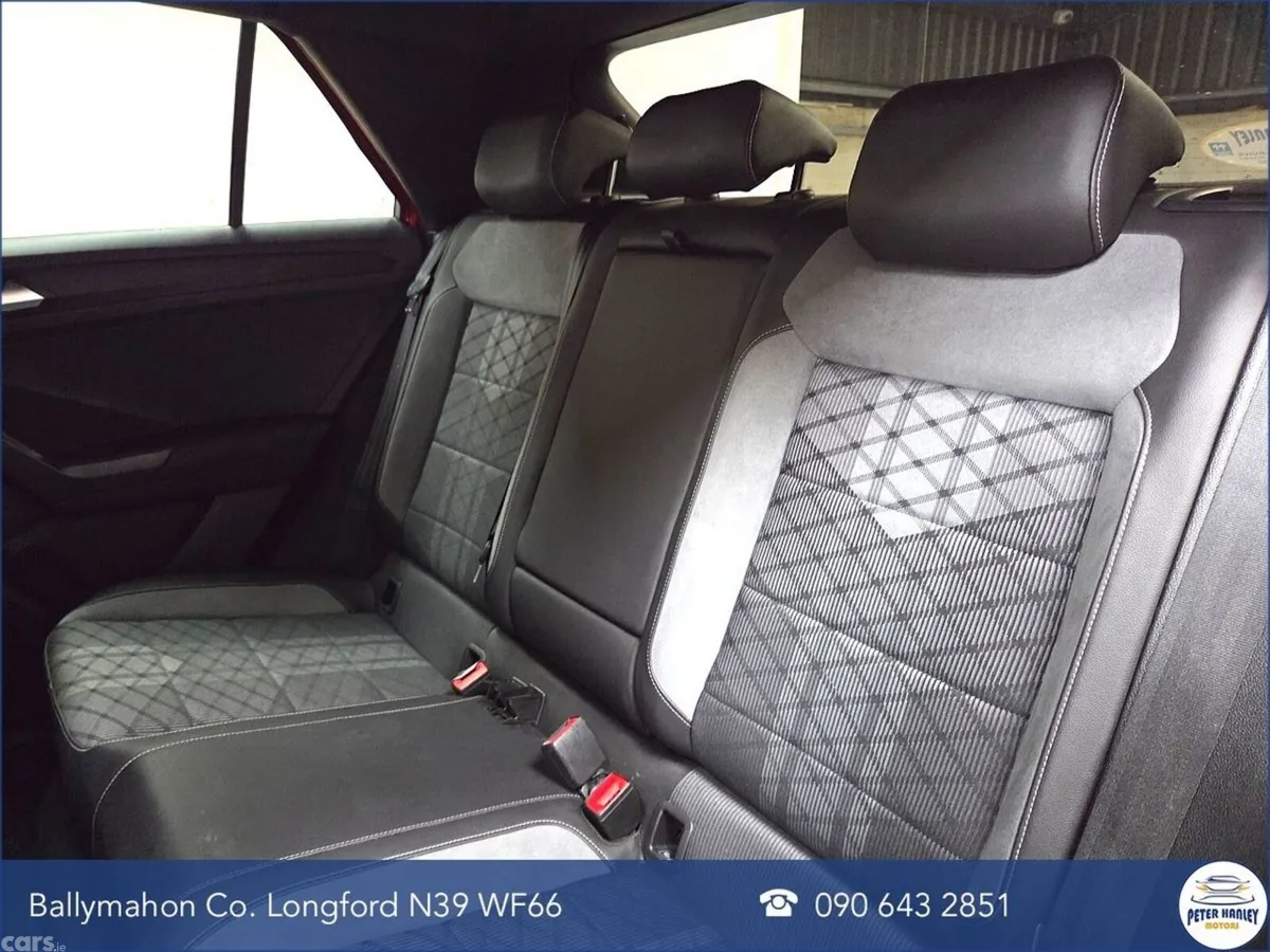 Volkswagen T-Roc SUV, Petrol, 2024, Red