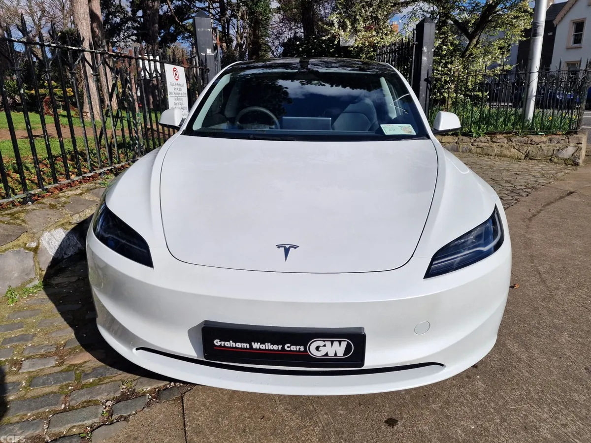 Tesla Model 3 Saloon, Electric, 2024, White