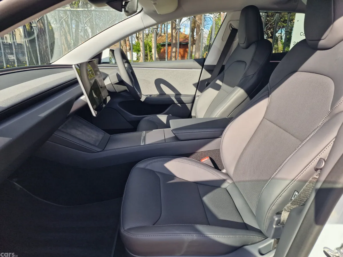 Tesla Model 3 Saloon, Electric, 2024, White