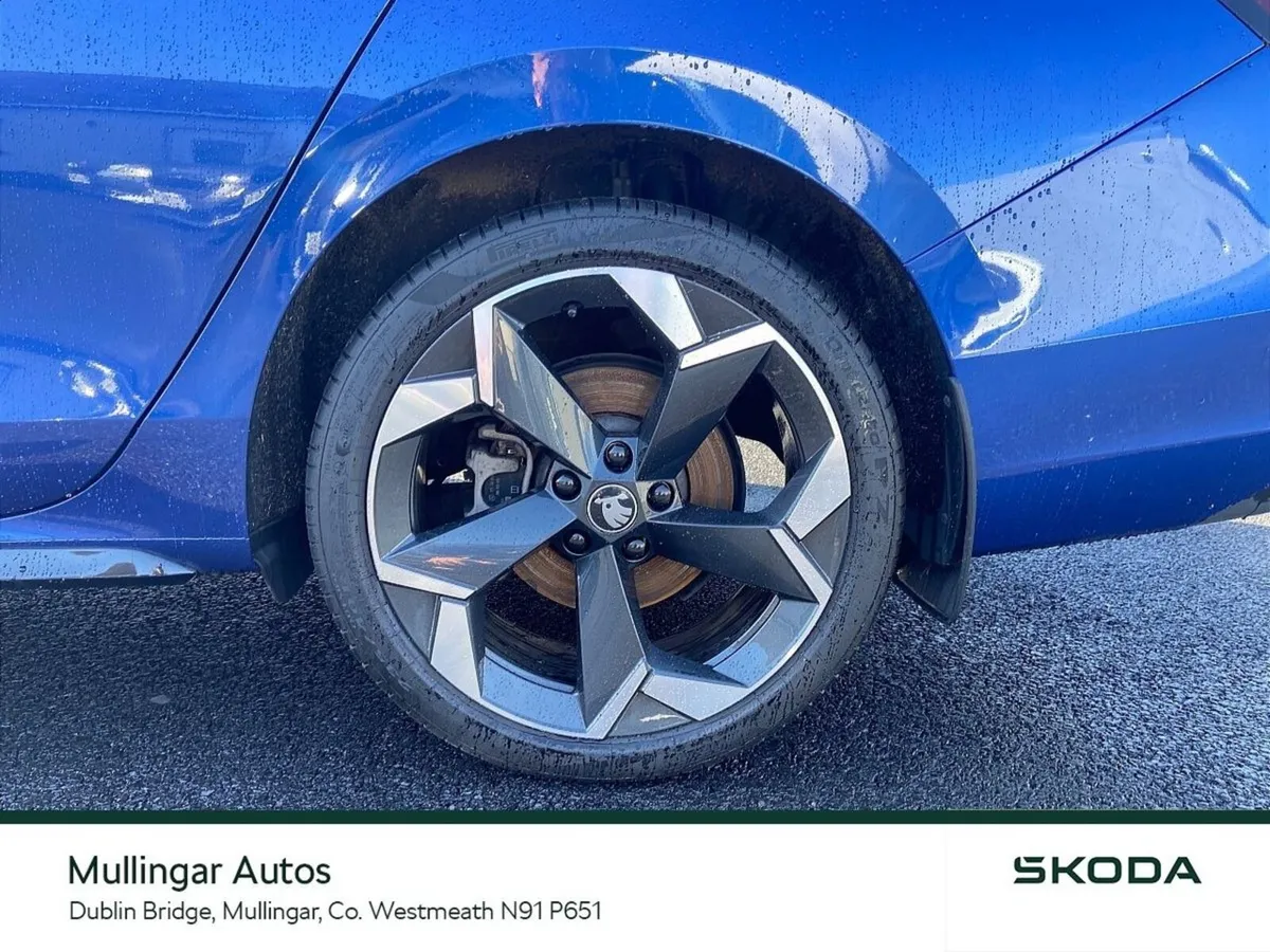 Skoda Superb Saloon, Diesel, 2025, Blue