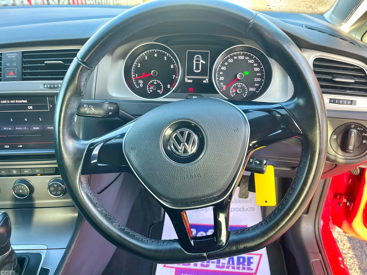 Volkswagen Golf Hatchback, Petrol, 2016, Red