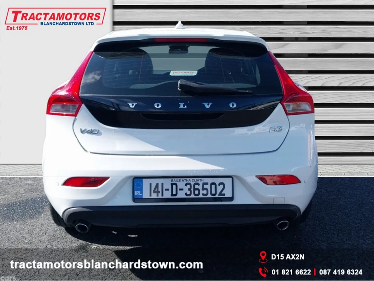 Volvo V40 Hatchback, Diesel, 2014, White