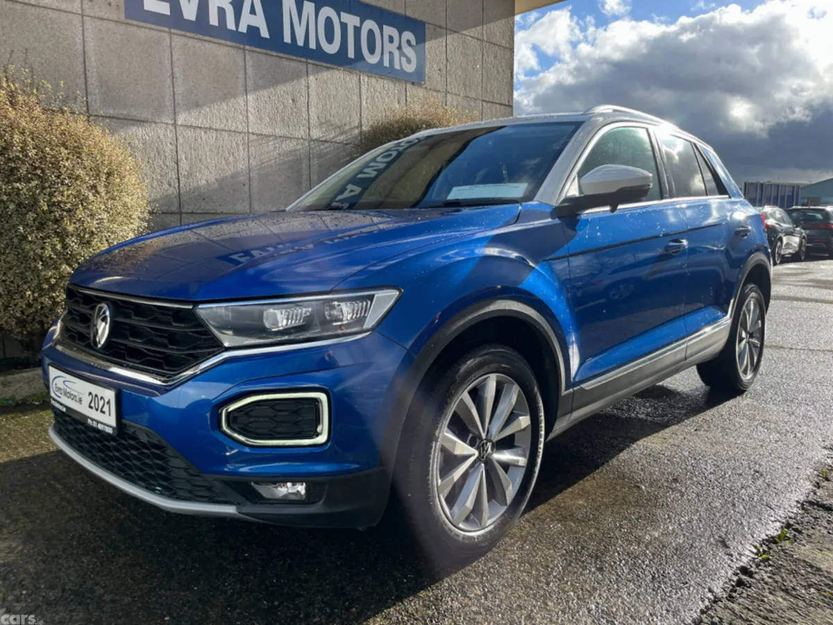 Volkswagen T-Roc SUV, Diesel, 2021, Blue
