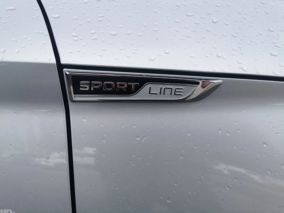 Skoda Superb Hatchback, Diesel, 2024, Grey