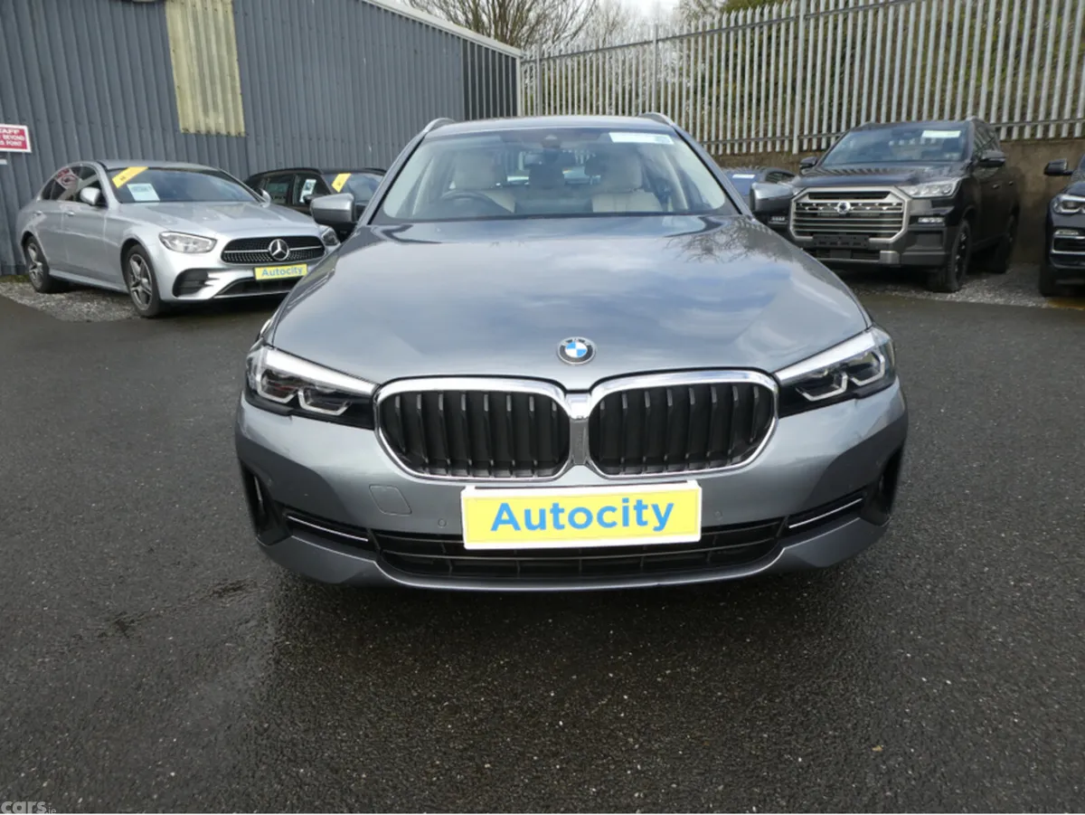 BMW 5-Series Estate, Diesel, 2022, Grey