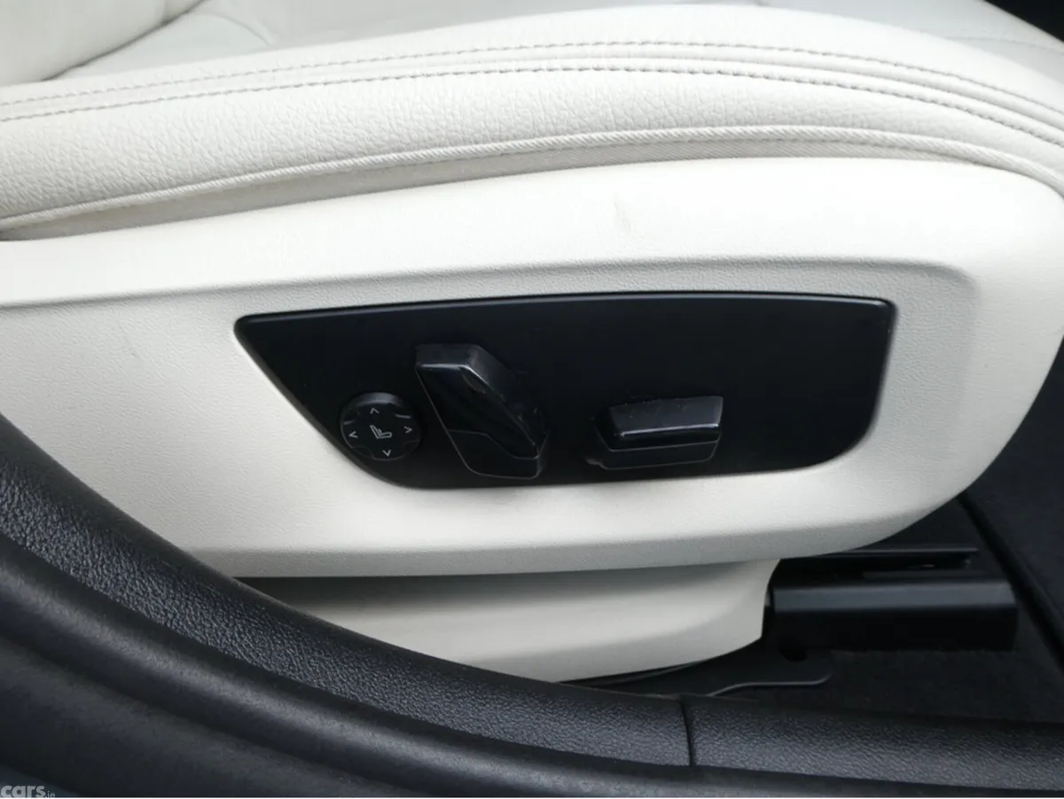 BMW 5-Series Estate, Diesel, 2022, Grey