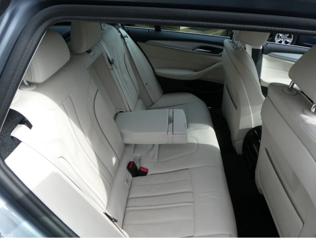 BMW 5-Series Estate, Diesel, 2022, Grey