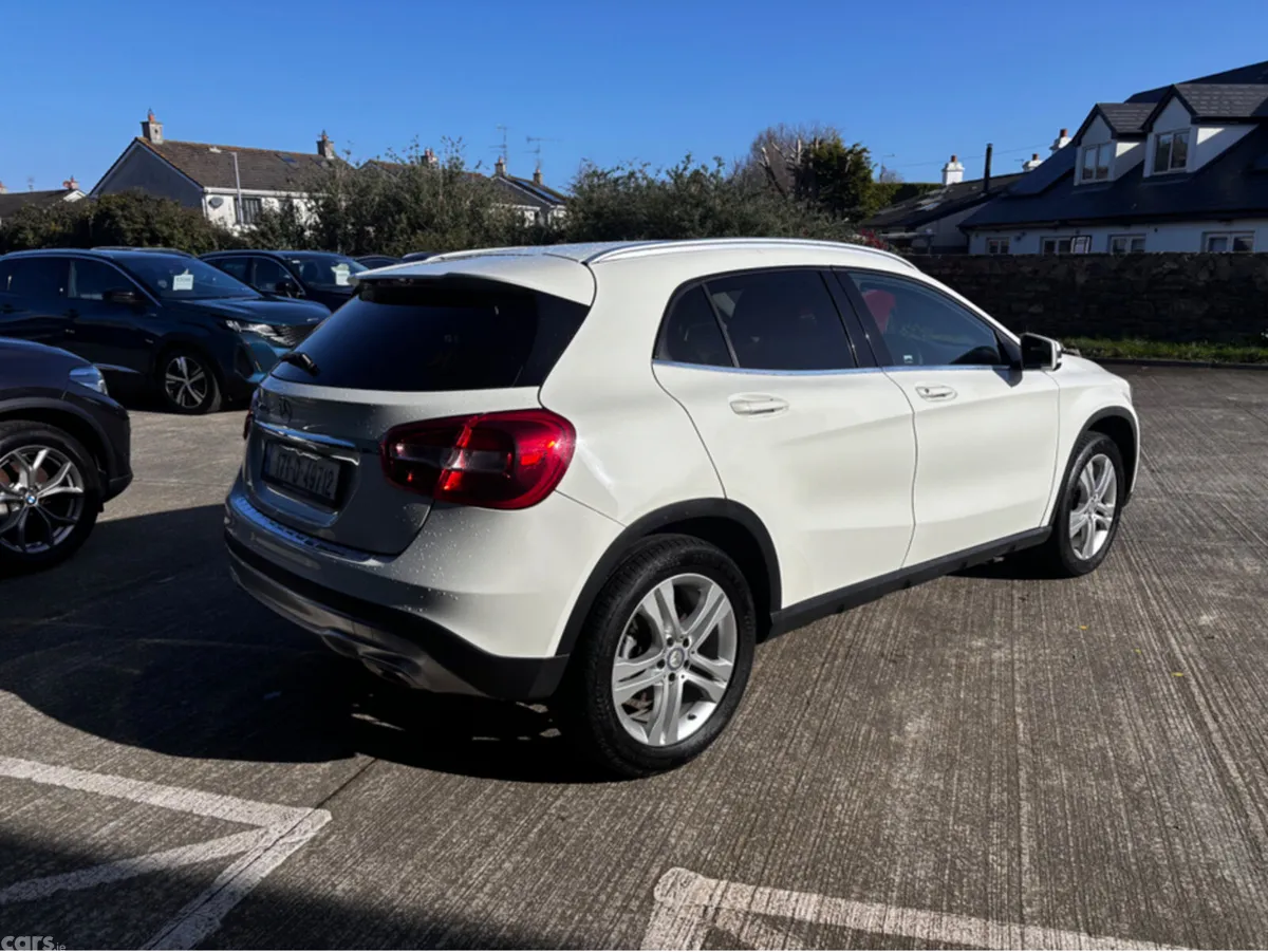 Mercedes-Benz GLA Other, Diesel, 2017, White
