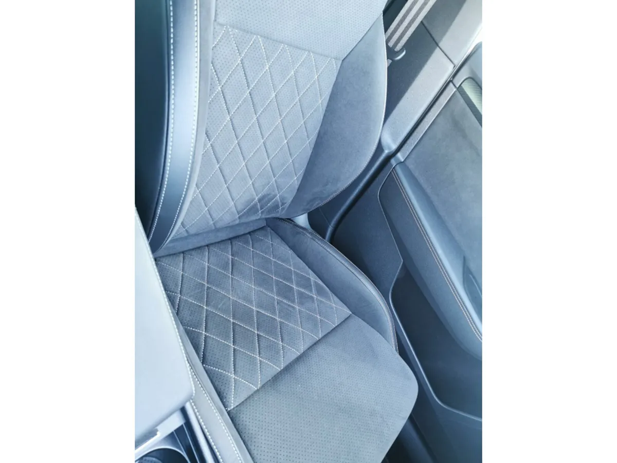 Skoda Superb Hatchback, Diesel, 2024, Grey
