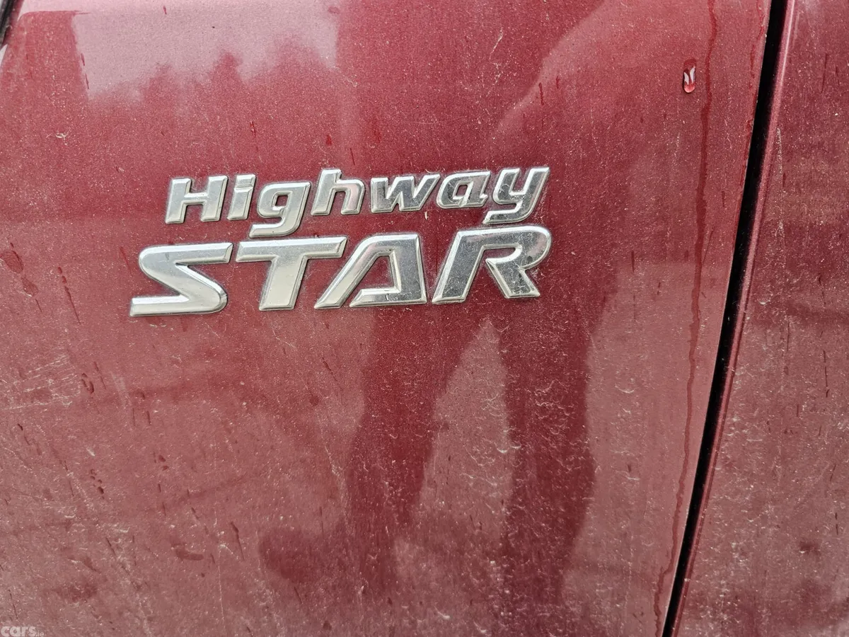 Nissan Serena MPV, Petrol Hybrid, 2017, Red