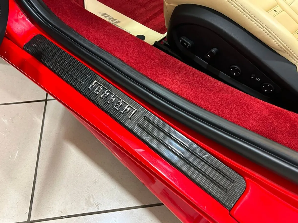 Ferrari 488 Convertible, Petrol, 2017, Red