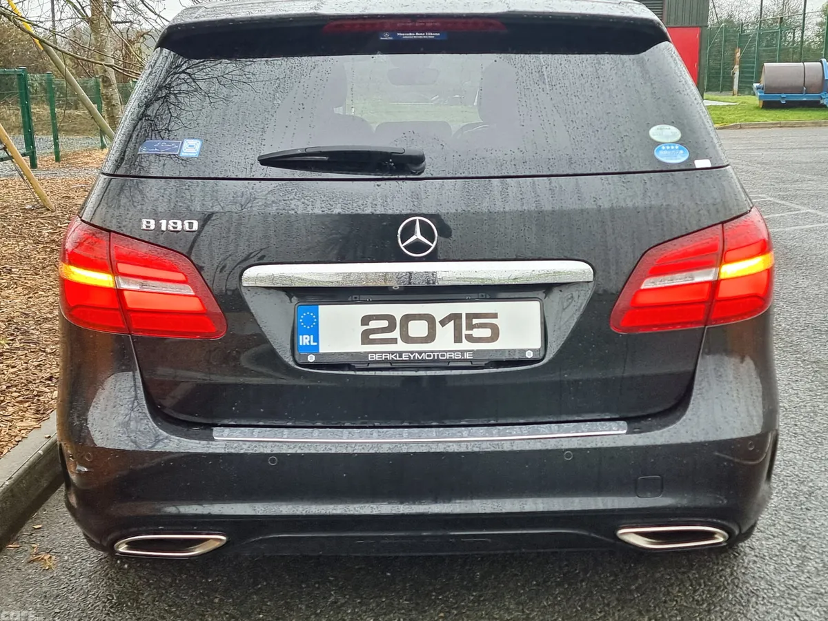 Mercedes-Benz B-Class MPV, Petrol, 2015, Black