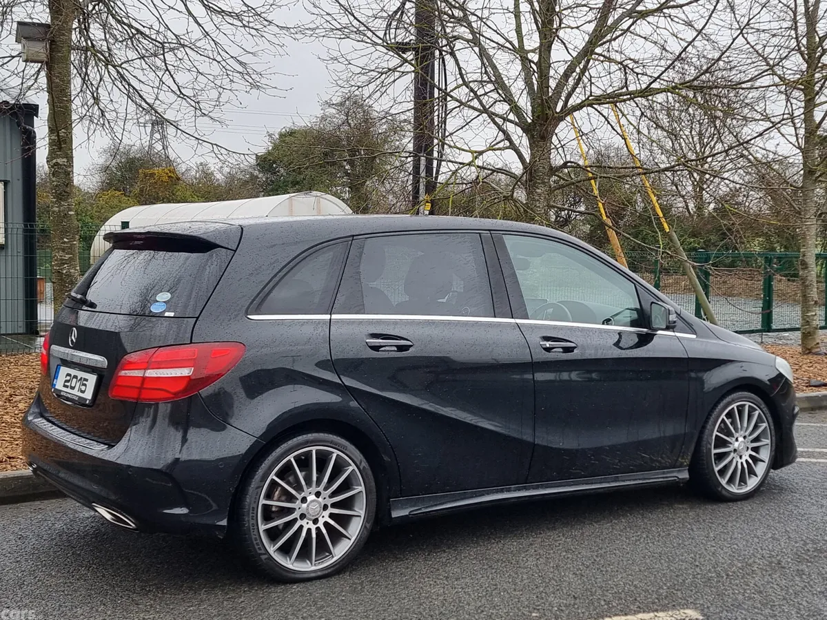 Mercedes-Benz B-Class MPV, Petrol, 2015, Black