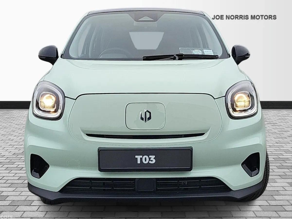Leapmotor T03 Hatchback, Electric, 2026, Green