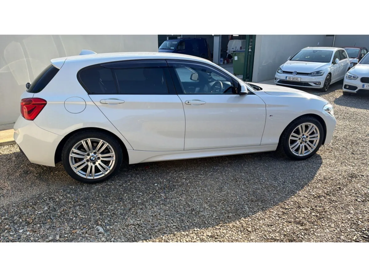 BMW 1-Series Hatchback, Diesel, 2017, White