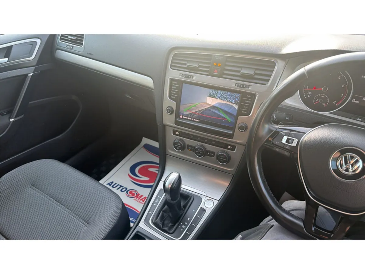 Volkswagen Golf Estate, Petrol, 2017, Silver