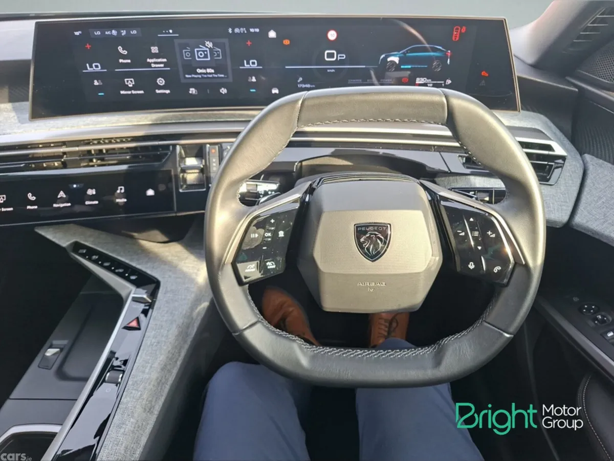 Peugeot 3008 MPV, Petrol Hybrid, 2025, Blue