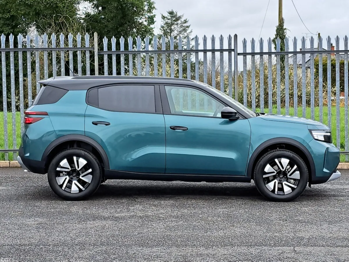Opel Frontera SUV, Petrol Hybrid, 2026, Green