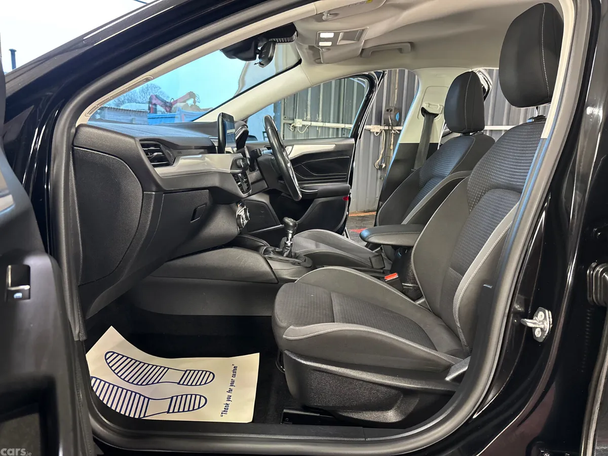 Ford Focus Estate/Jeep, Diesel, 2019, Black