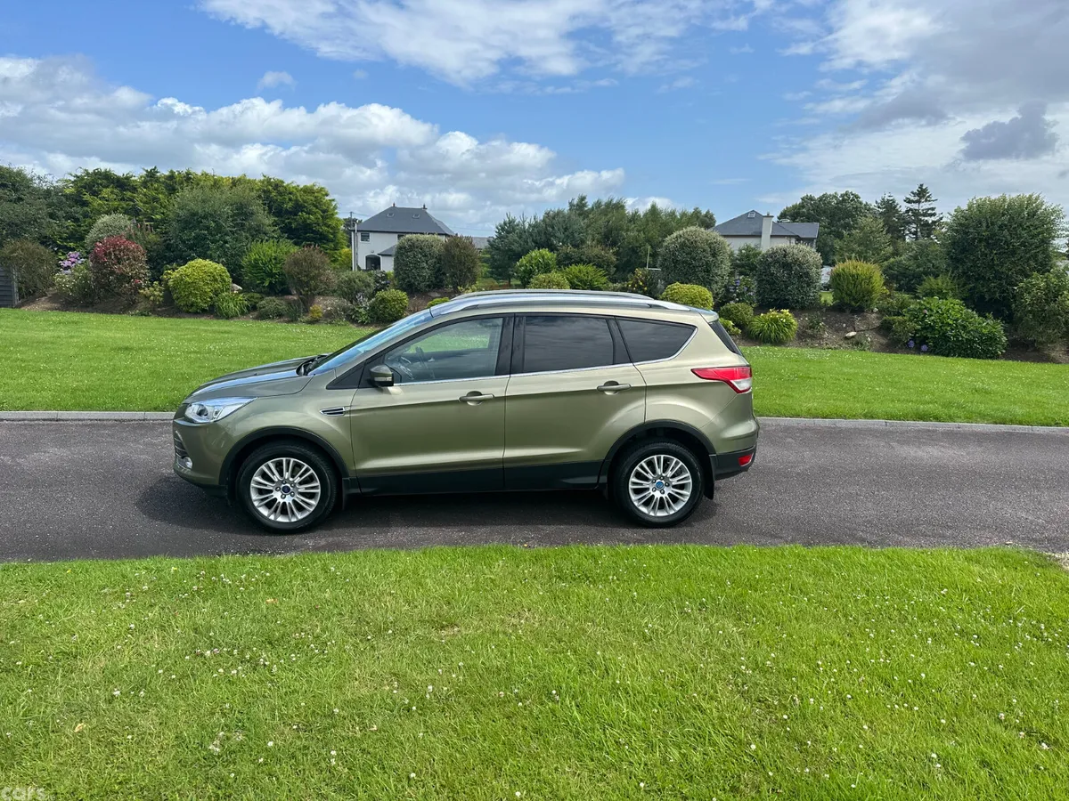 Ford Kuga SUV, Diesel, 2013, Gold