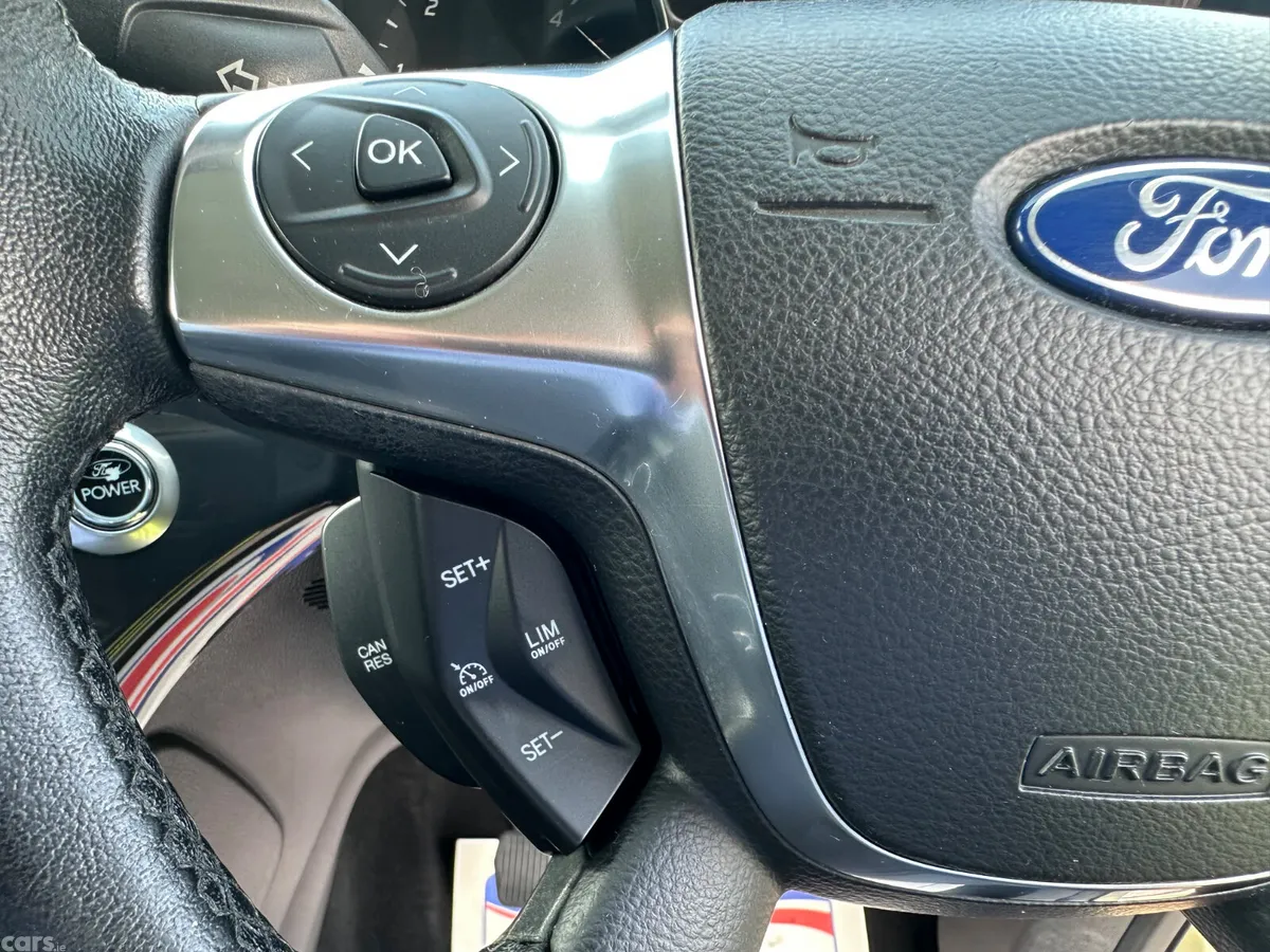 Ford Kuga SUV, Diesel, 2013, Gold