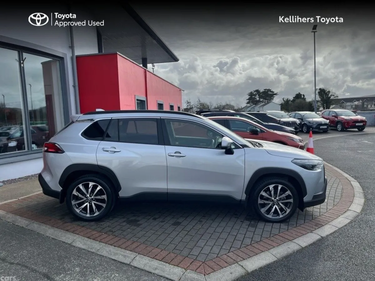 Toyota Corolla Cross Hatchback, Petrol Hybrid, 2023, Silver