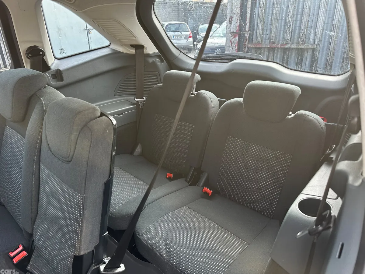 Ford Grand C-Max MPV, Diesel, 2014, Black