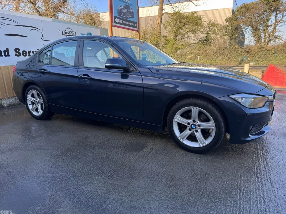 BMW 3-Series Saloon, Diesel, 2015, Blue