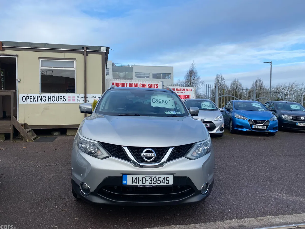 Nissan Qashqai Hatchback, Diesel, 2014, Silver