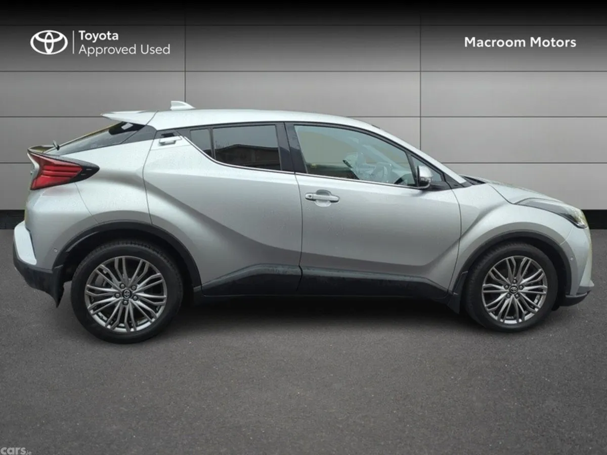 Toyota C-HR SUV, Petrol Hybrid, 2023, Grey