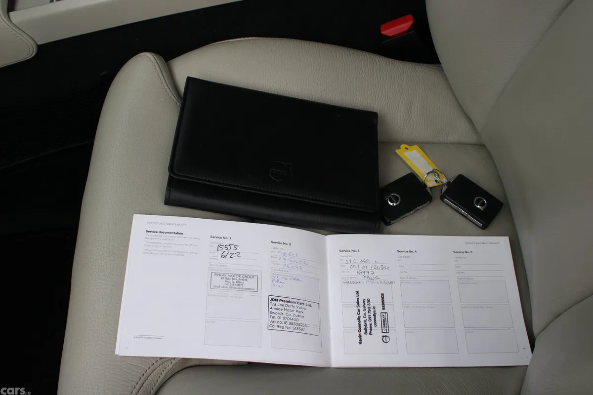 Volvo S90 Saloon, Diesel, 2020, Black