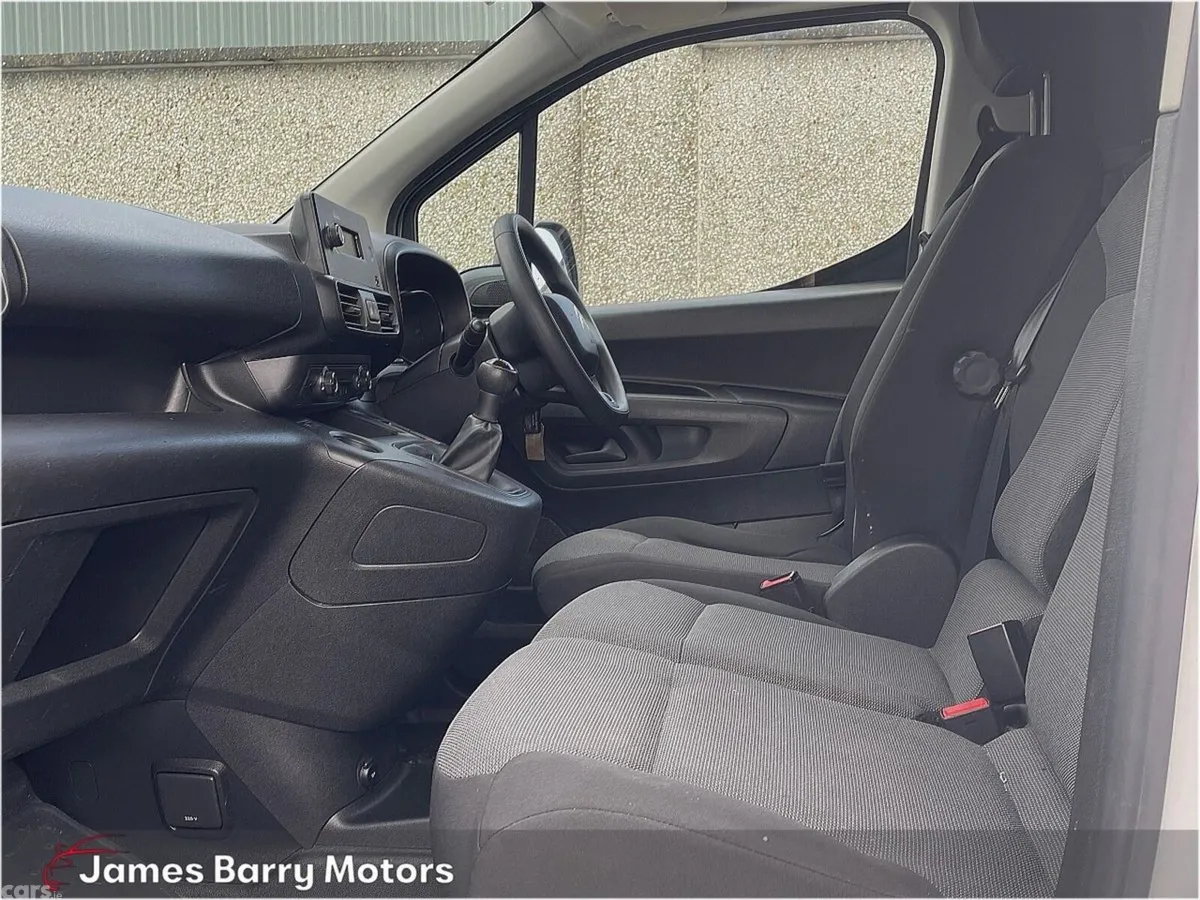 Citroen Berlingo MPV, Diesel, 2019, White